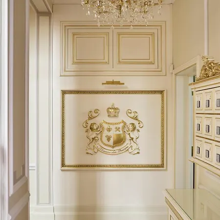 Aparthotel Maison Des Barons 4*