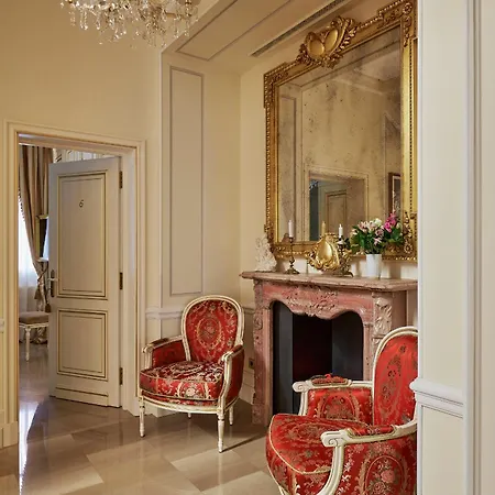 Maison Des Barons Aparthotel 4*