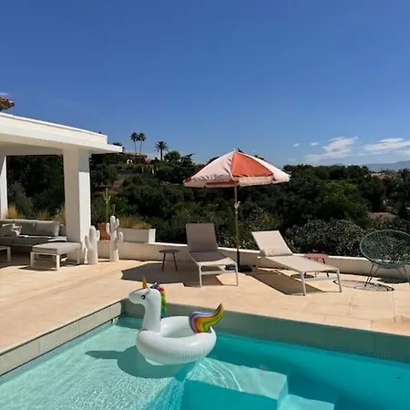 Belle Avec Piscine Et Vue Mer
