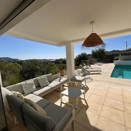 Apartment Belle Avec Piscine Et Vue Mer