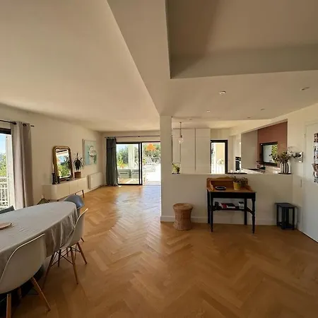 Apartment Belle Avec Piscine Et Vue Mer Nice