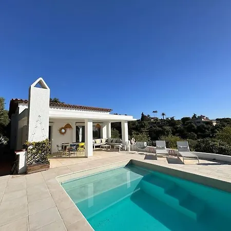 Apartment Belle Avec Piscine Et Vue Mer Nice