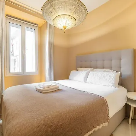 - Bonaparte Apartment