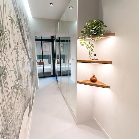 Appartement Old Town Diamond, Adorable Sunny With Ac