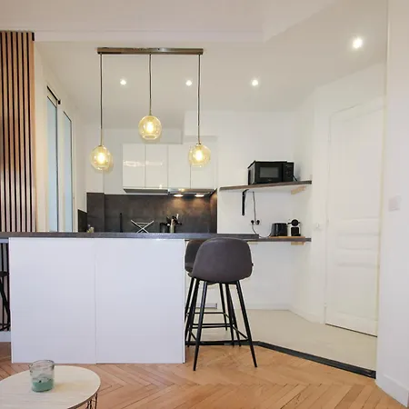 Clemenceau 2 - Confortable Climatise Proche Gare Apartment