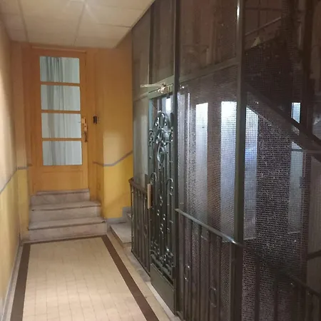 Emmé Neuf Indépendant Centre