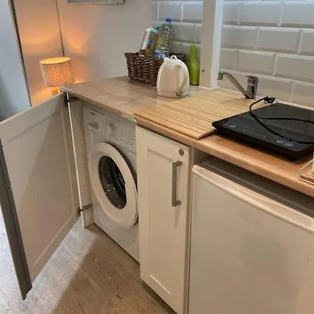 Apartment Calme Et Lumineux / 1 Min. Gare Thiers Nice