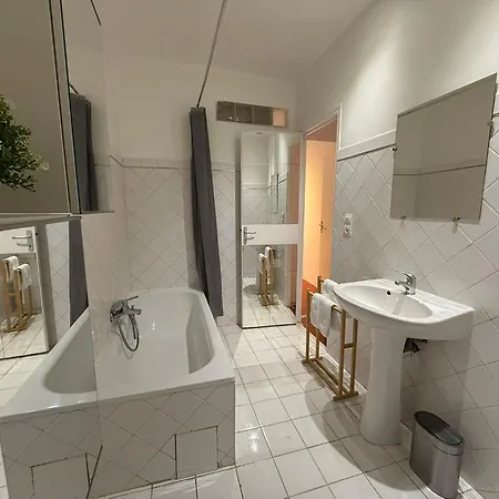 Appartement Sublime 4p Classé Dans Le Vieux-nice Nice