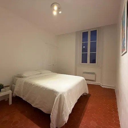 Appartement Sublime 4p Classé Dans Le Vieux-nice *
