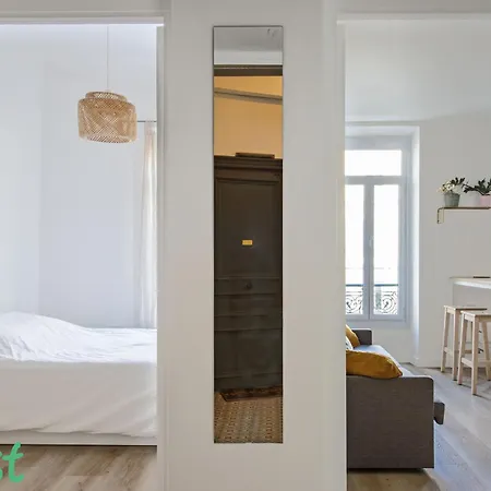 Appartement Contemporain Centre Et Plages