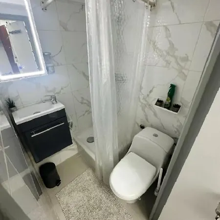 Jungleroom Connecte ! Au Coeur Du Vieux Apartment Nice