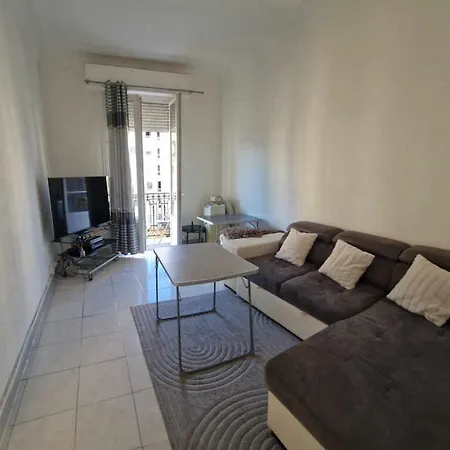 Chambre Prive Pour 2 Personnes Centre Ville Nice Apartment