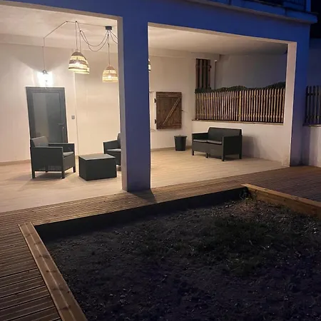 Apartment Un Chez Vous Loin De Chez Vous