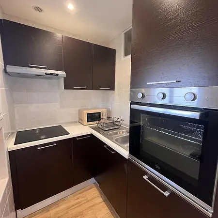 Un Chez Vous Loin De Chez Vous Apartment *