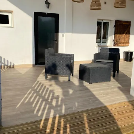 Un Chez Vous Loin De Chez Vous Apartment