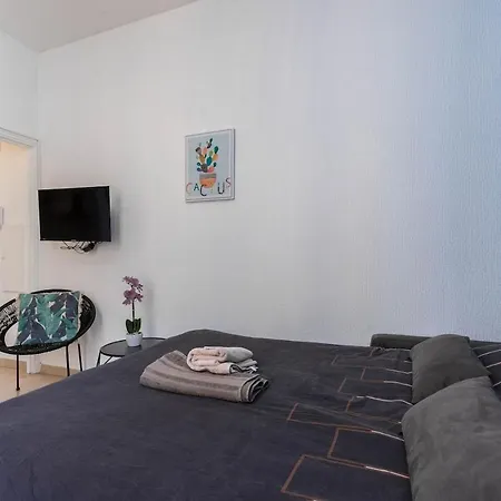 Appartement Superbe Hyper Centre Immeuble Standing Nice