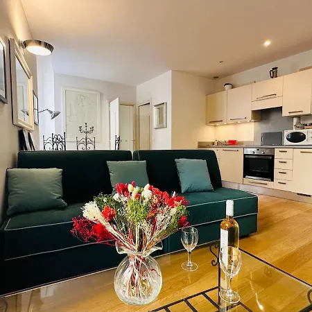 New ! Spacieux 2p Vieux-nice Calme Appartement *