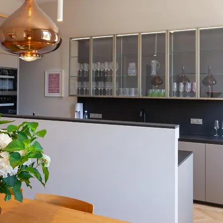 Apartment Designer Luxury On Place Garibaldi *