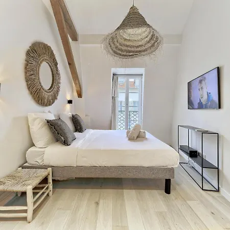 Appartement Hyper Centre - Charming Duplex - Luxury - Reversible Air Conditioning - 10 Mins From Place Massena