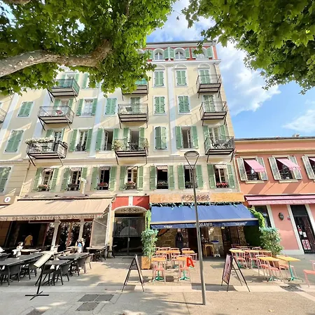 Place Grimaldi, Close To And Restaurants, With Balcony Appartement