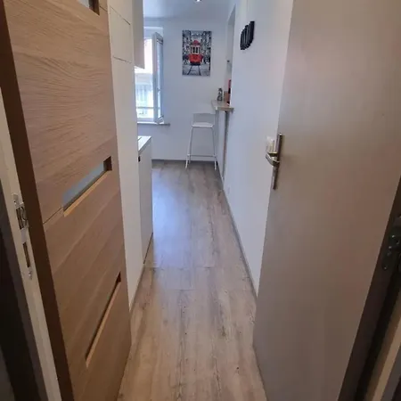 Apartment Studette Massena # 1 *
