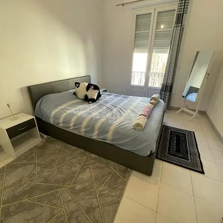 Chambre Prive Pour 2 Personnes Centre Ville Nice Apartment
