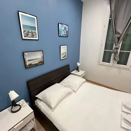Apartment Center