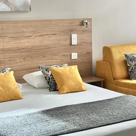 Helvétique 3* Nice