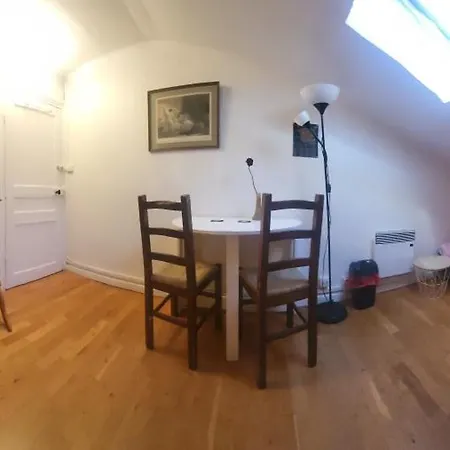 Jolie Privée Centre-ville Auberge de jeunesse *