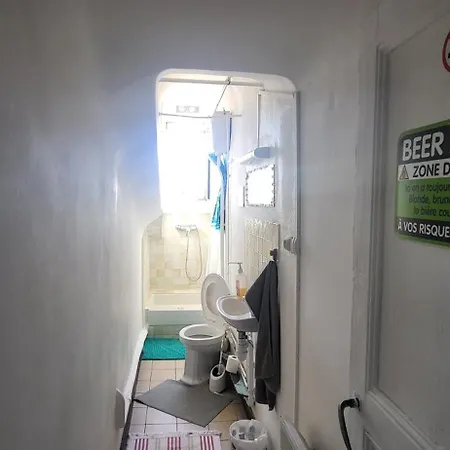 Auberge de jeunesse Jolie Privée Centre-ville *