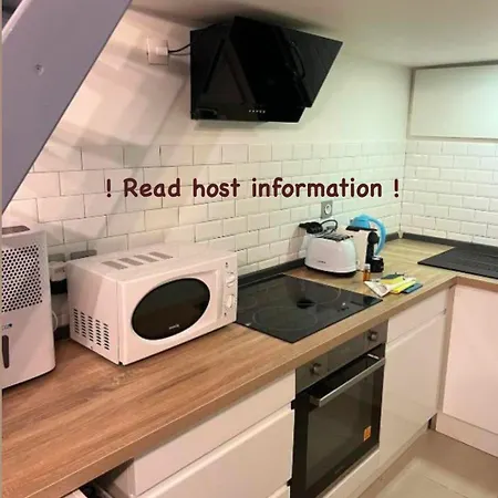 Center Apartment *