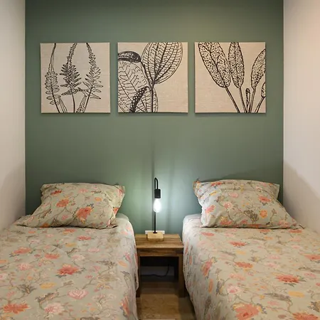 Magnifique Au Centre-ville De Appartement