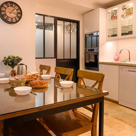 Magnifique Au Centre-ville De Appartement