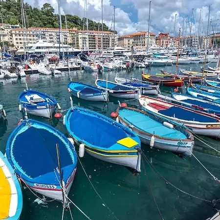 T1 Centre - Idéal Couple&amis - Confort - Wifi - Calme - Climatisation - Coin Terrasse * Nice