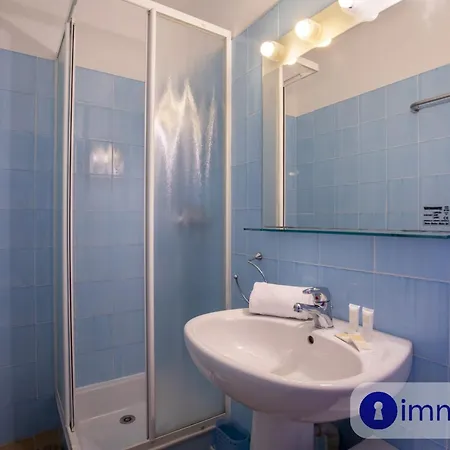 Holiday home House In With Swimming Pool Nice