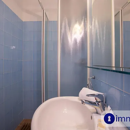 House In With Swimming Pool Holiday home