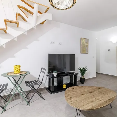 Appartement 1 Bdr Duplex Downtown - Ac Nice