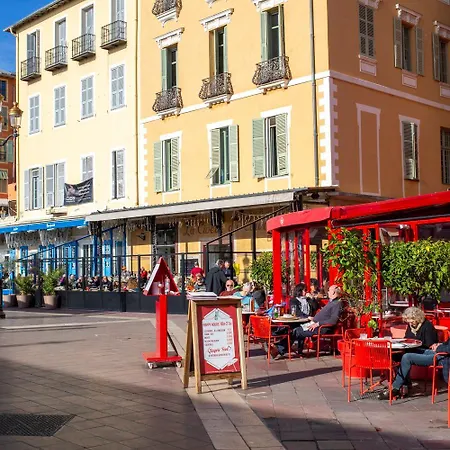 Apartment Proche Du Cours Saleya Et De La Plage, Dans Le Vieux Nice, Spacieux Et Climatise *