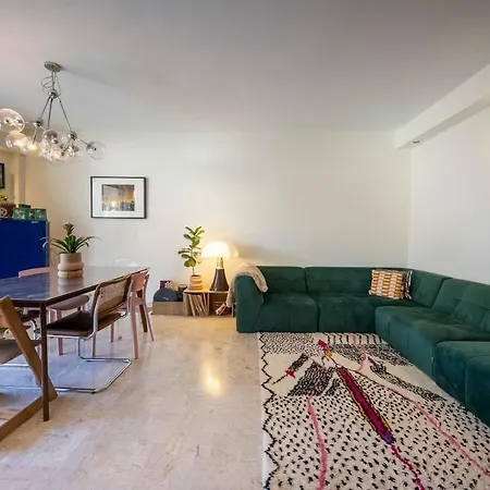 Apartment Spacious And Pleasant 3 Bedroom Flat Nice