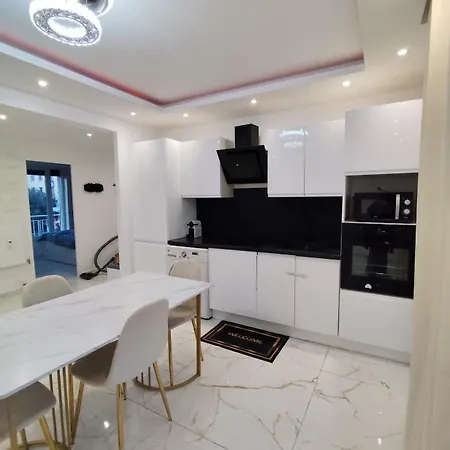 Appartement Cozy Downtown 2 Bedroom 1 Min 1 Min Tramway 10min Airport Air Conditionner *
