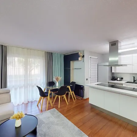 Appartement Cozy With Balcony - 5 Min To The *