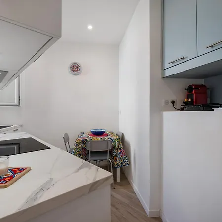 Appartement Renting - Honore - Elegant Near Promenade Des Nice