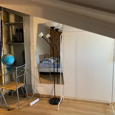 Appartement 2 Pces Dans Le Carre D Or A 290 M Des Plages Nice