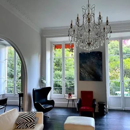 Carré D'or, Superbe Sur Jardin, élégant Et Ensoleillé *