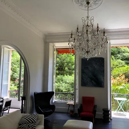 Carré D'or, Superbe Sur Jardin, élégant Et Ensoleillé Nice