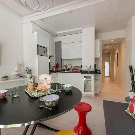 Apartment Musiciens Joli Duplex 2 Garage Privatif Et Terrasse