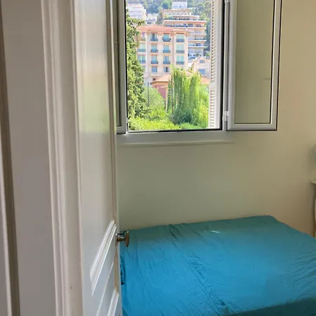 Wunderschoene In Jugendstilvilla Am Hafen Appartement Nice