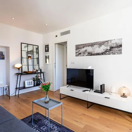Appartement Garibaldi Ap4447 By Riviera Homes *