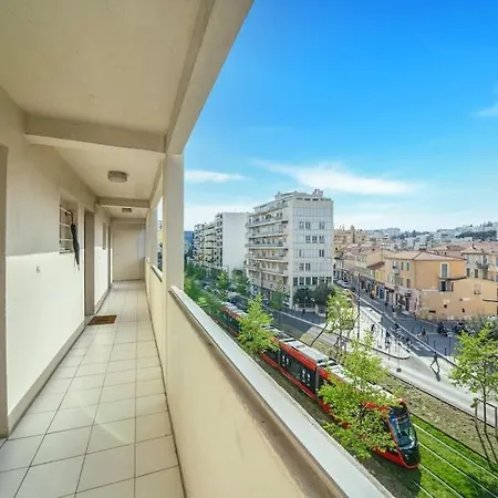Apartment La Prom - A Two Bedroom With A Sea View