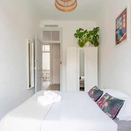 Retro-chic Proche De La Mer, 4 à 6 Personnes *